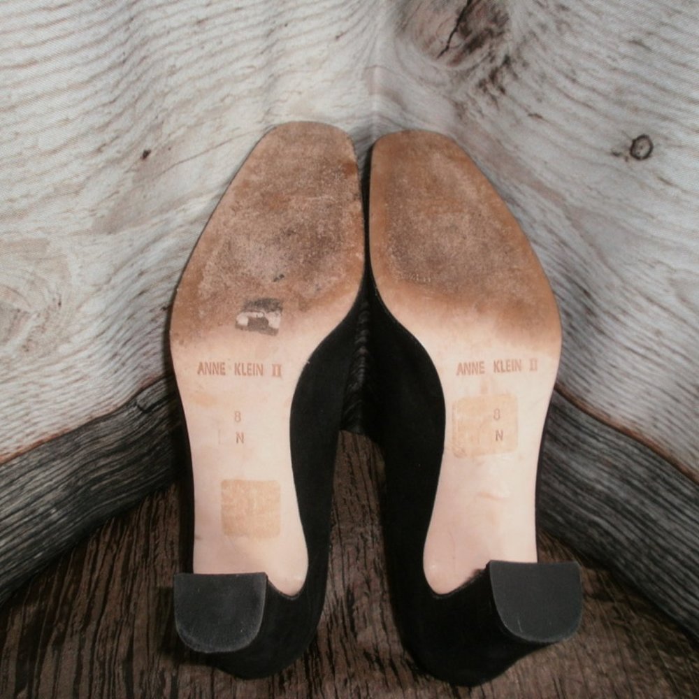 ANNE KLEIN Suede Leather Pumps Sz 8 N - Picture 8 of 9